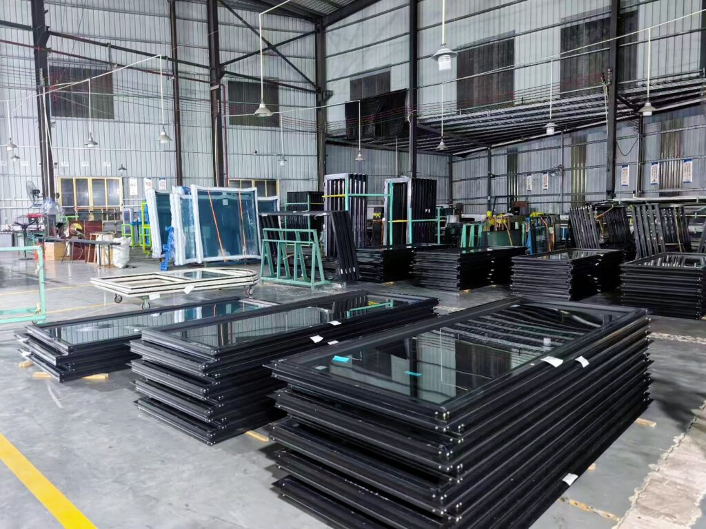 windows manufacturer