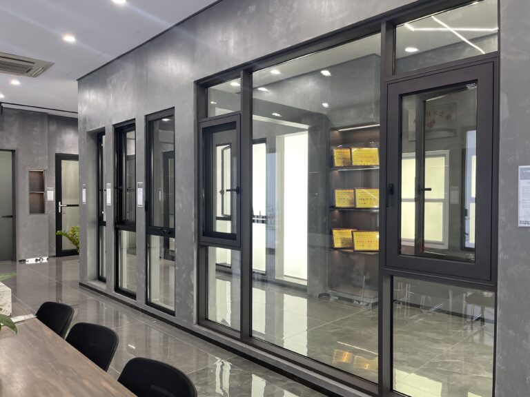 thermal break aluminum windows manufacturer showroom display