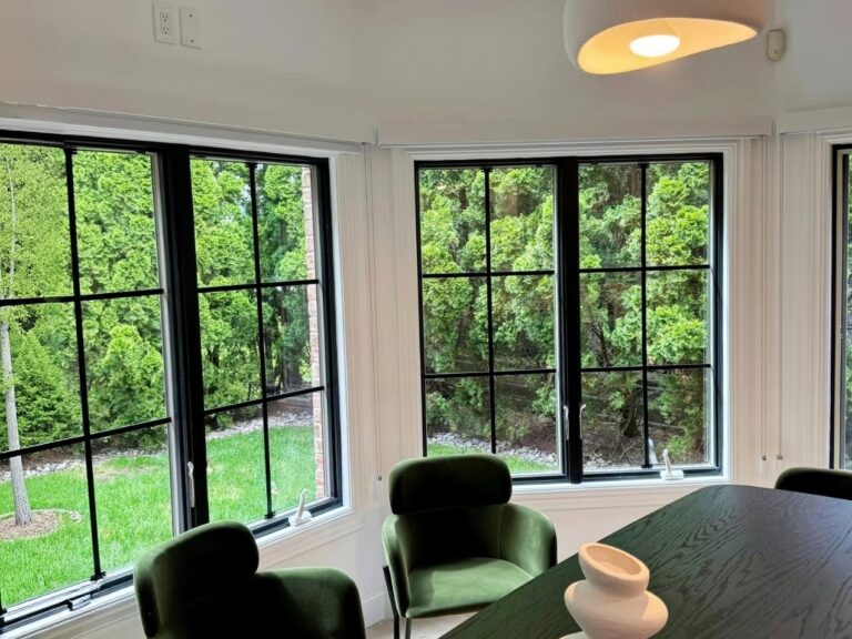 residential facade with thermal break aluminum windows