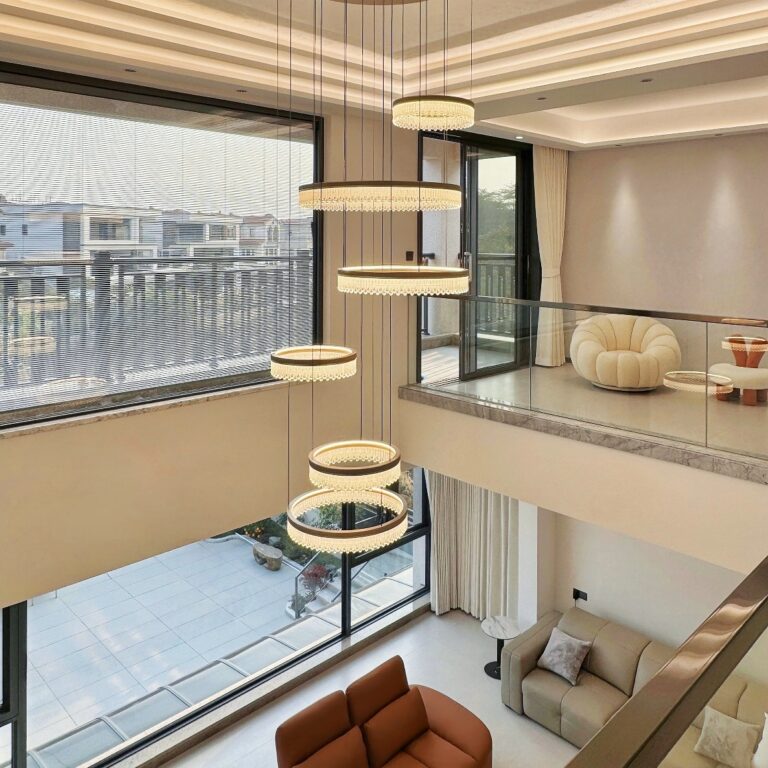 Thermal break aluminum window with built-in blinds