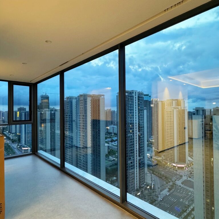 aluminum facade glazing