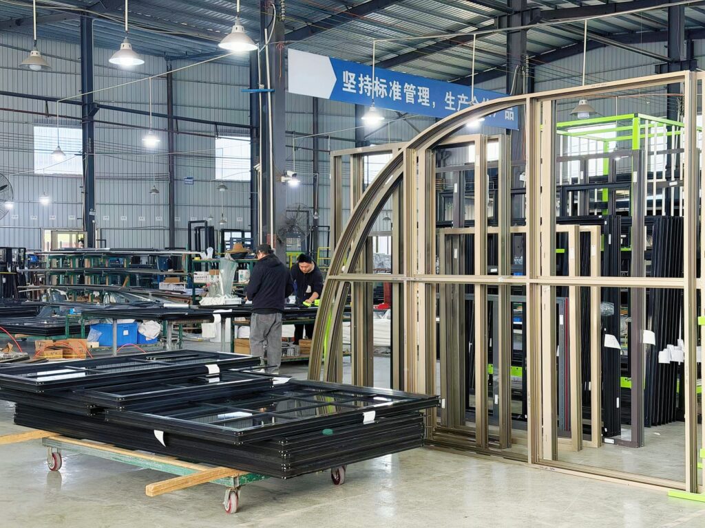 thermal break aluminum windows manufacturer production line